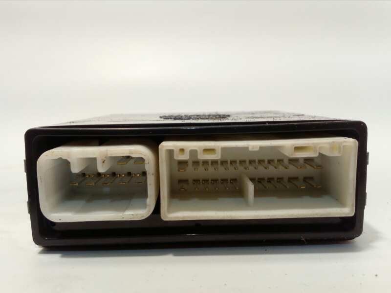 Recambio de centralita cierre para lexus rx300 (mcu15) luxury referencia OEM IAM 8922448010  1233006075