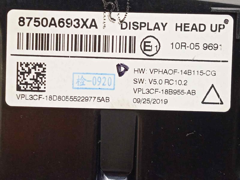 Recambio de pantalla multifuncion para mitsubishi eclipse cross motion 2wd referencia OEM IAM 8750A693XA  