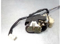 Recambio de cerradura puerta trasera izquierda para lexus rx300 (mcu15) luxury referencia OEM IAM 6906048020   2