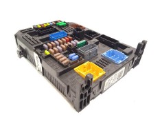 Recambio de caja reles / fusibles para citroën c4 picasso referencia OEM IAM 9819851380 28550133 1663368880 2
