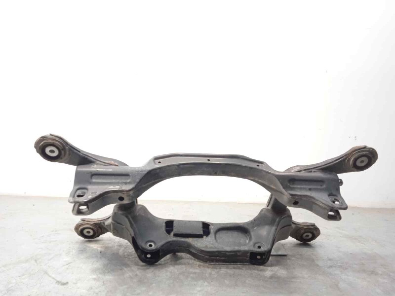 Recambio de puente trasero para mitsubishi eclipse cross motion 2wd referencia OEM IAM 4100A192  