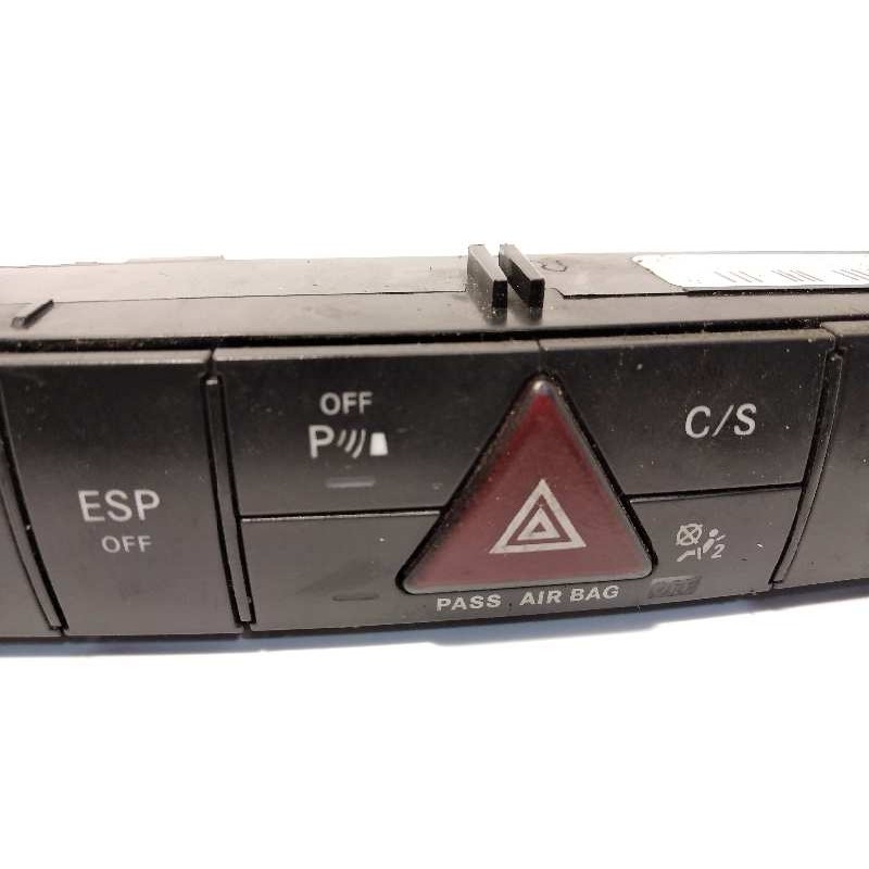 Recambio de mando multifuncion para mercedes-benz clase r (w251) 3.0 cdi cat referencia OEM IAM A2518701810  03754824