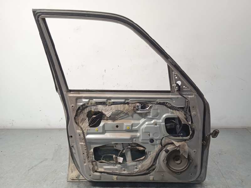 Recambio de puerta delantera izquierda para hyundai terracan (hp) 2.9 crdi cat referencia OEM IAM 76010H1010  