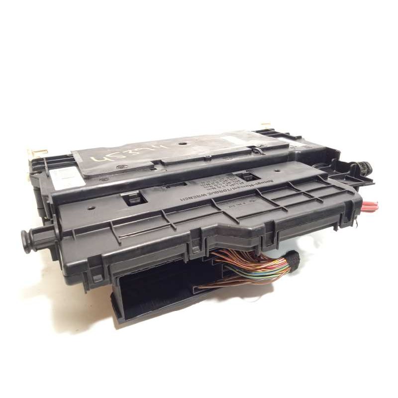 Recambio de caja reles / fusibles para bmw x3 (e83) 2.0d referencia OEM IAM 8364542  