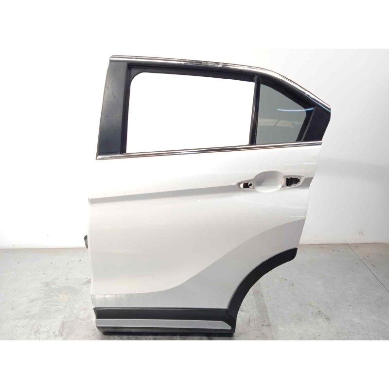 Recambio de puerta trasera izquierda para mitsubishi eclipse cross motion 2wd referencia OEM IAM 5730B605  