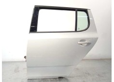 Recambio de puerta trasera izquierda para skoda fabia (5j2 ) elegance referencia OEM IAM 5J6833055  