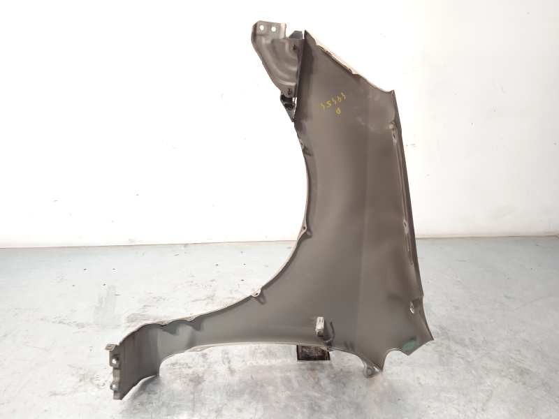 Recambio de aleta delantera derecha para honda stream (rn1/3) 2.0i es referencia OEM IAM 60211S7A000ZZ  