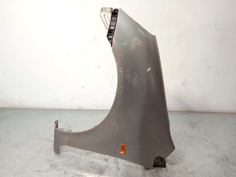 Recambio de aleta delantera izquierda para honda stream (rn1/3) 2.0i es referencia OEM IAM 60261S7A000ZZ  