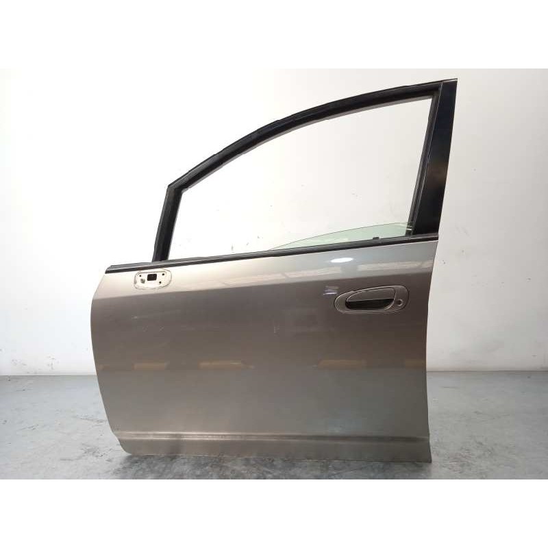 Recambio de puerta delantera izquierda para honda stream (rn1/3) 2.0i es referencia OEM IAM 67050S7A010ZZ  