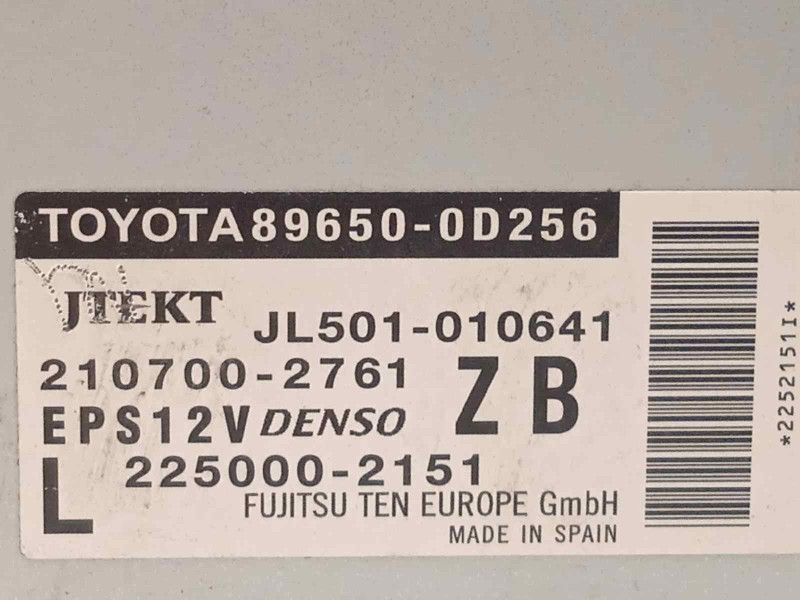 Recambio de centralita direccion para toyota yaris 1.5 16v cat referencia OEM IAM 896500D256 2250002151 2107002761