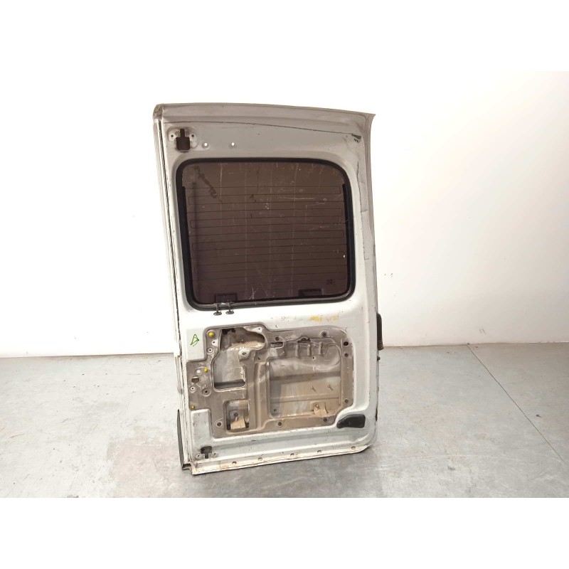 Recambio de puerta trasera izquierda para renault kangoo (f/kc0) 1.9 diesel referencia OEM IAM 7751468943  