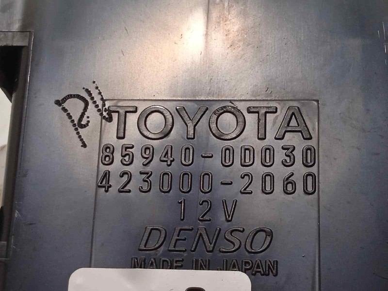 Recambio de modulo electronico para toyota yaris 1.5 16v cat referencia OEM IAM 859400D030  4230002060