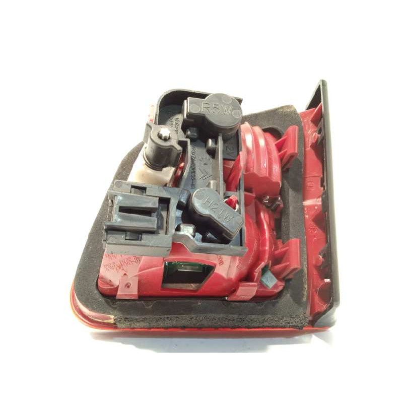 Recambio de piloto trasero izquierdo interior para citroën c5 berlina exclusive referencia OEM IAM 9687583080  