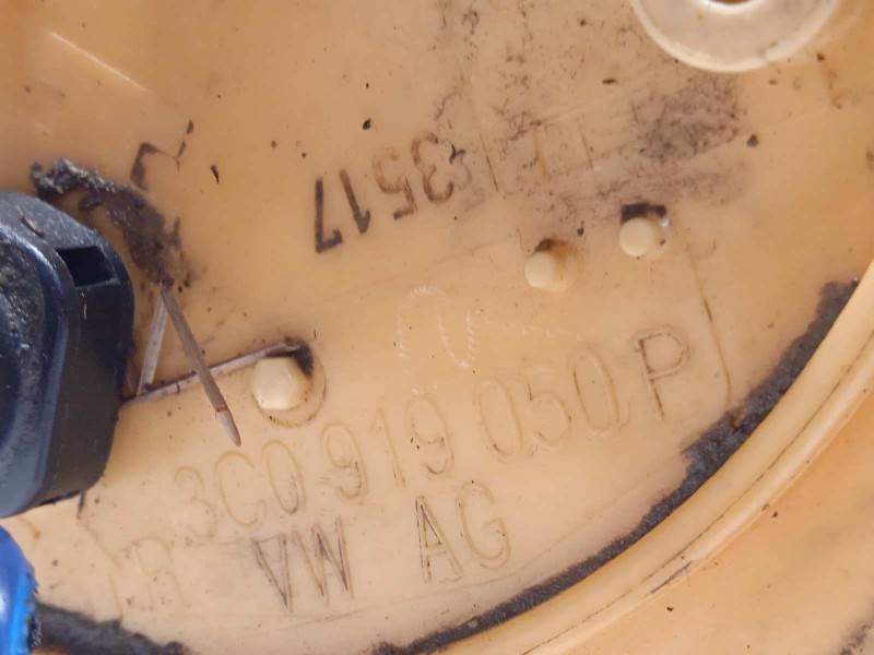 Recambio de bomba combustible para volkswagen passat variant (3c5) 2.0 tdi referencia OEM IAM 3C0919050P  