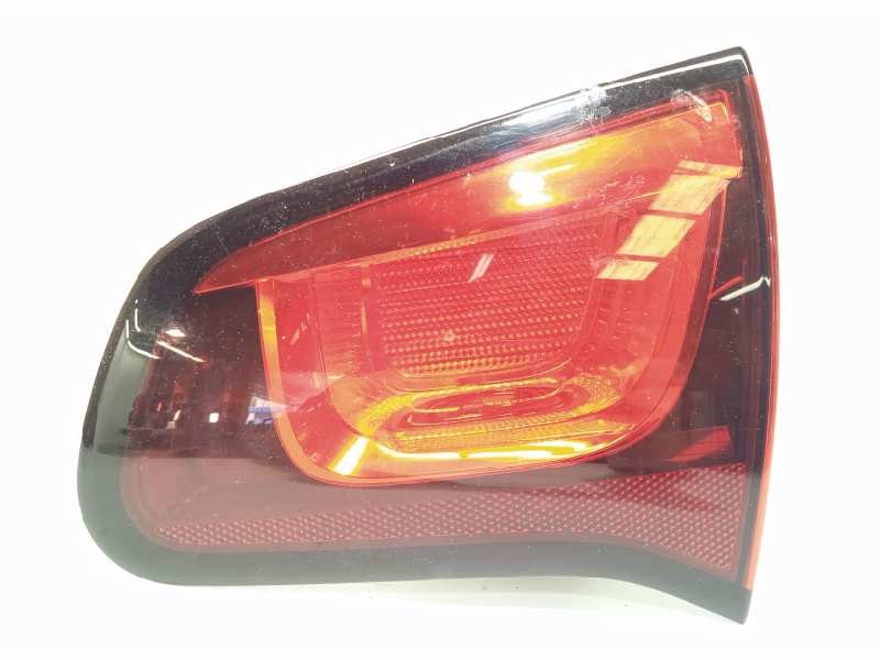 Recambio de piloto trasero derecho interior para citroën c3 tonic referencia OEM IAM 9685225480  