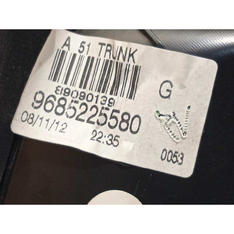 Recambio de piloto trasero izquierdo interior para citroën c3 tonic referencia OEM IAM 9685225580  