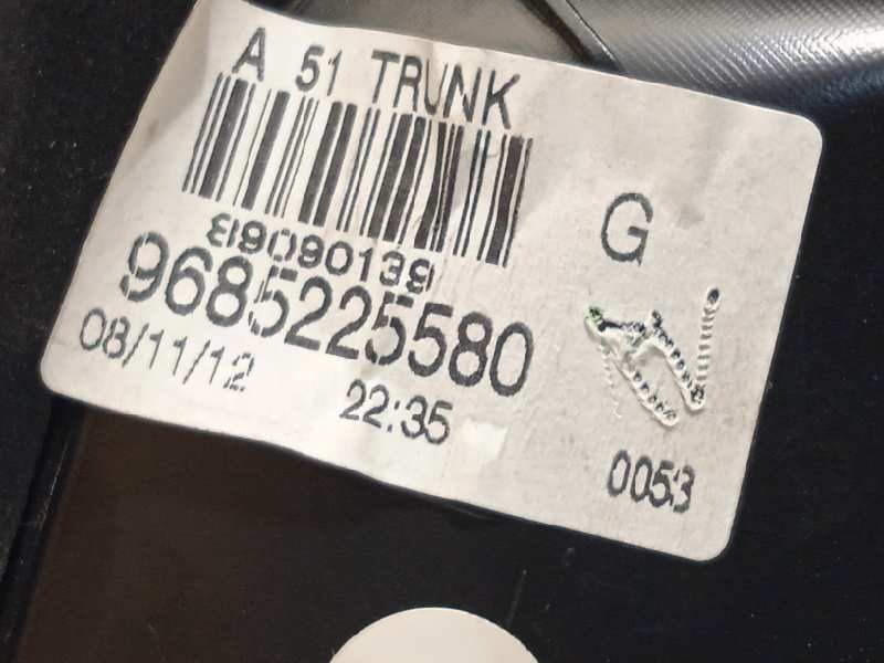 Recambio de piloto trasero izquierdo interior para citroën c3 tonic referencia OEM IAM 9685225580  