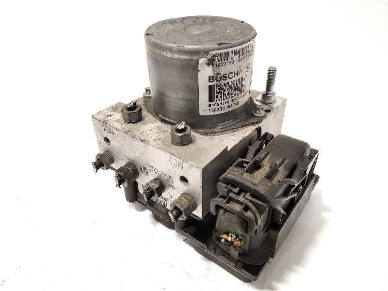 Recambio de abs para ford ka (ccu) titanium referencia OEM IAM 51823790 0265950968 0265230281