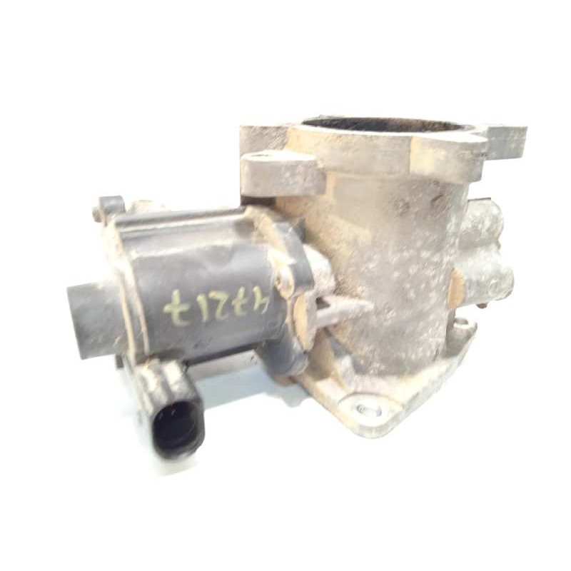 Recambio de valvula egr para volkswagen crafter caja cerrada 2.5 tdi dpf referencia OEM IAM 076131501B  