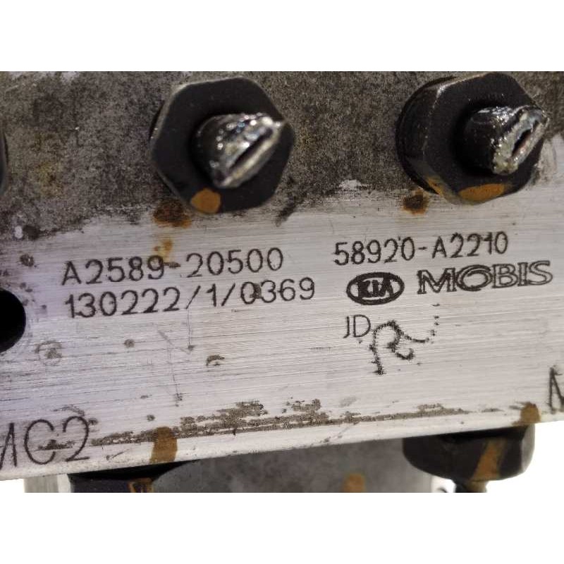 Recambio de abs para kia cee´d drive referencia OEM IAM 58920A2210 6158945200 A258920500