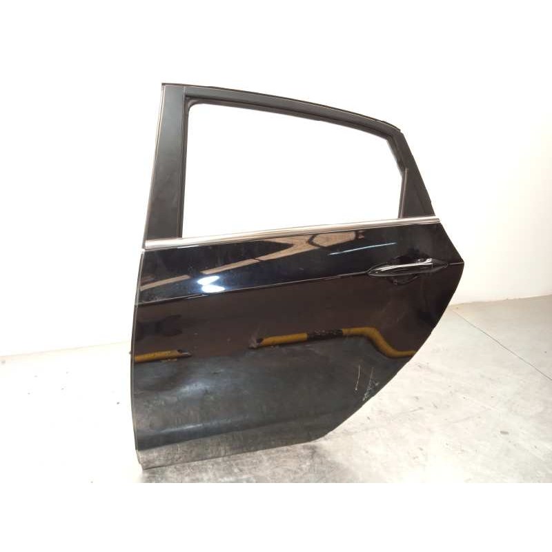 Recambio de puerta trasera izquierda para hyundai i30 (gd) style referencia OEM IAM 77003A6000  