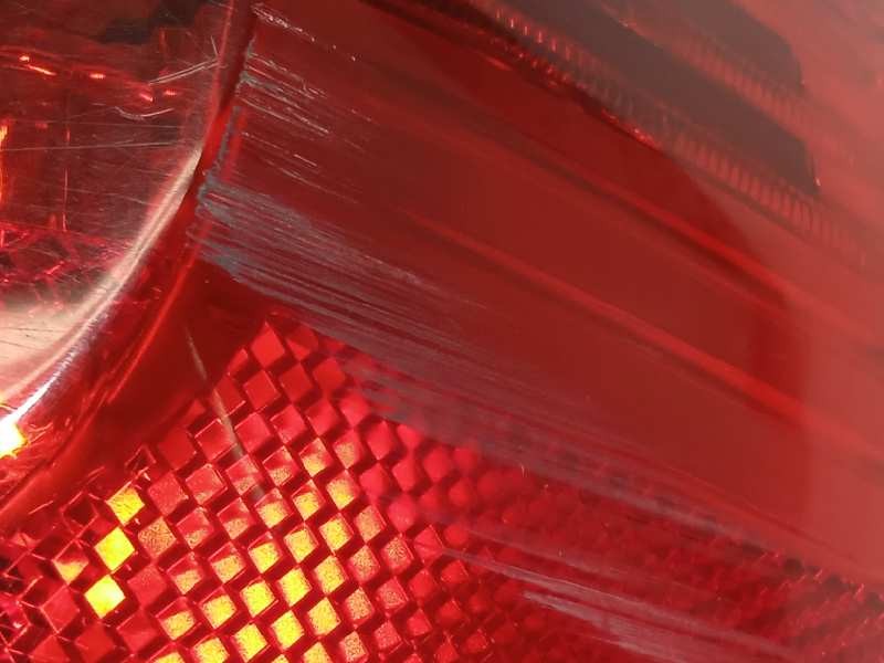 Recambio de piloto trasero derecho para bmw serie 3 berlina (e90) 320d referencia OEM IAM 6937458  63216937458