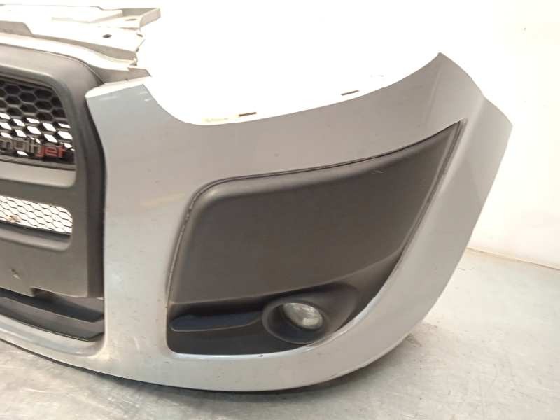 Recambio de paragolpes delantero para fiat doblo 1.6 jtdm cat referencia OEM IAM 735525453  