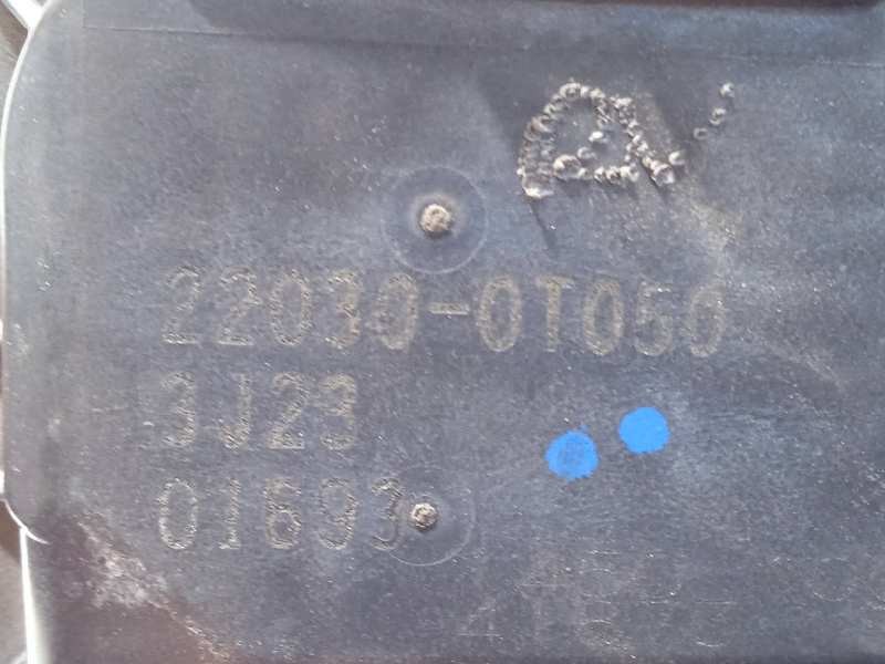 Recambio de caja mariposa para toyota auris active referencia OEM IAM 220300T050  