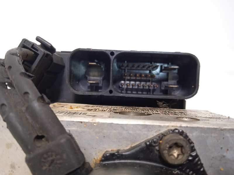 Recambio de abs para chrysler voyager (rg) 2.5 crd se referencia OEM IAM P04721427AK 04686702AE 25020409524