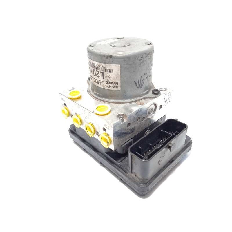 Recambio de abs para kia rio (yb) drive referencia OEM IAM 58920H8200 BE6003V102 MGH85ADBH6013V101