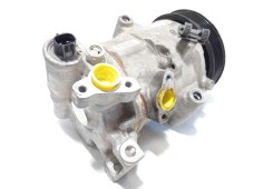 Recambio de compresor aire acondicionado para toyota auris active referencia OEM IAM 4472806581  