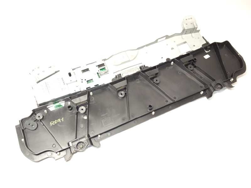 Recambio de antena para volvo xc90 d5 referencia OEM IAM 8651014  30679255