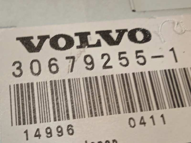 Recambio de antena para volvo xc90 d5 referencia OEM IAM 8651014  30679255