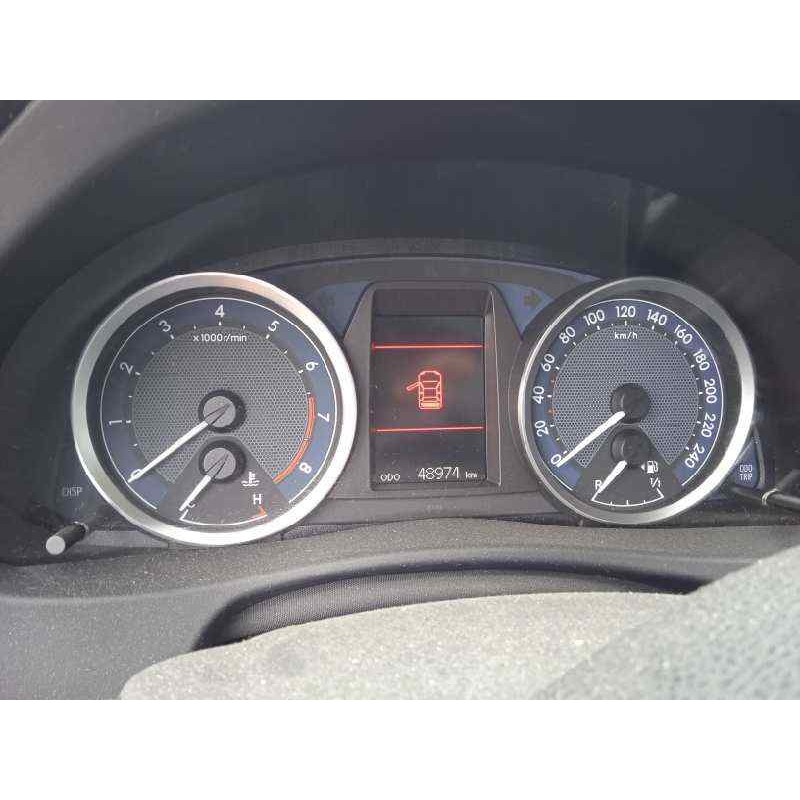 Recambio de cuadro instrumentos para toyota auris active referencia OEM IAM 838000ZV61  