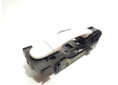 Recambio de maneta exterior delantera derecha para skoda yeti 1.2 tsi referencia OEM IAM 5N0837205M  5N0837205MGRU 2