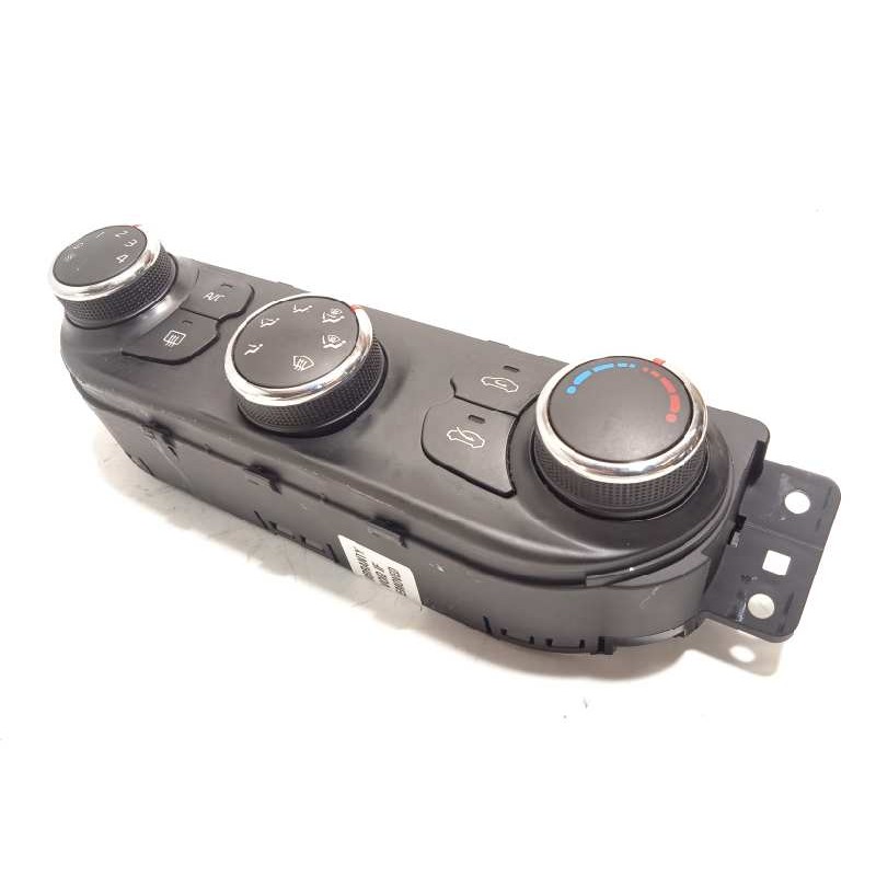Recambio de mando climatizador para kia cee´d 1.6 crdi cat referencia OEM IAM 97250A2002  