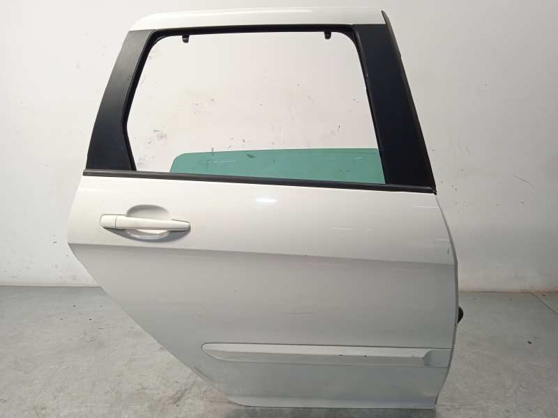 Recambio de puerta trasera derecha para peugeot 308 sw 1.6 hdi fap referencia OEM IAM 9008X1  