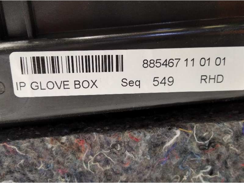 Recambio de guantera para jaguar xf 2.2 diesel referencia OEM IAM 885467110101  C2Z15962SEL
