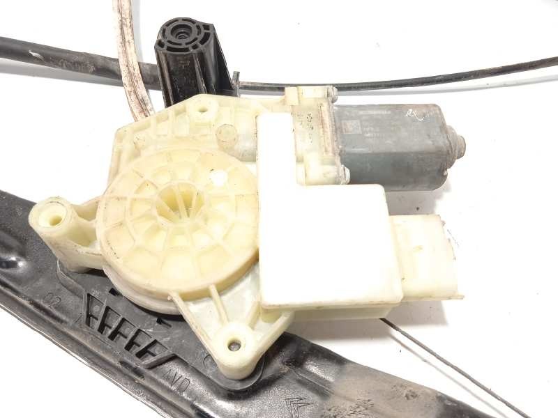 Recambio de elevalunas delantero derecho para peugeot 308 access referencia OEM IAM 9677734780  9678189780