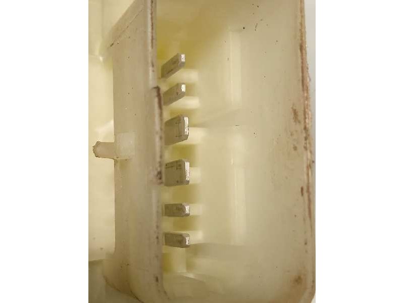 Recambio de elevalunas delantero derecho para peugeot 308 access referencia OEM IAM 9677734780  9678189780