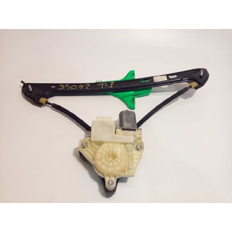 Recambio de elevalunas trasero izquierdo para volkswagen golf vii sportsvan 2.0 tdi referencia OEM IAM 5G4839461C  5Q4959811A