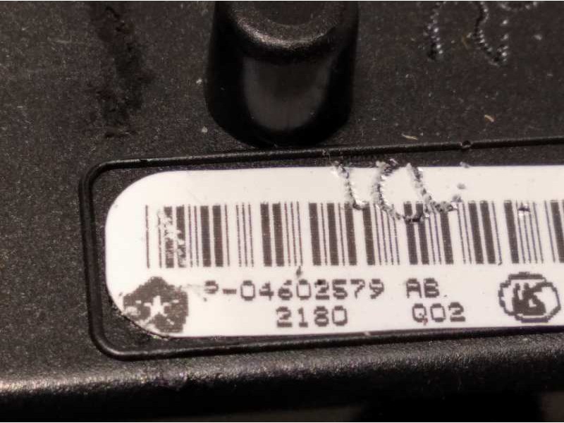 Recambio de mando multifuncion para chrysler grand voyager 2.8 crd cat referencia OEM IAM P04602579AB  68023666AA