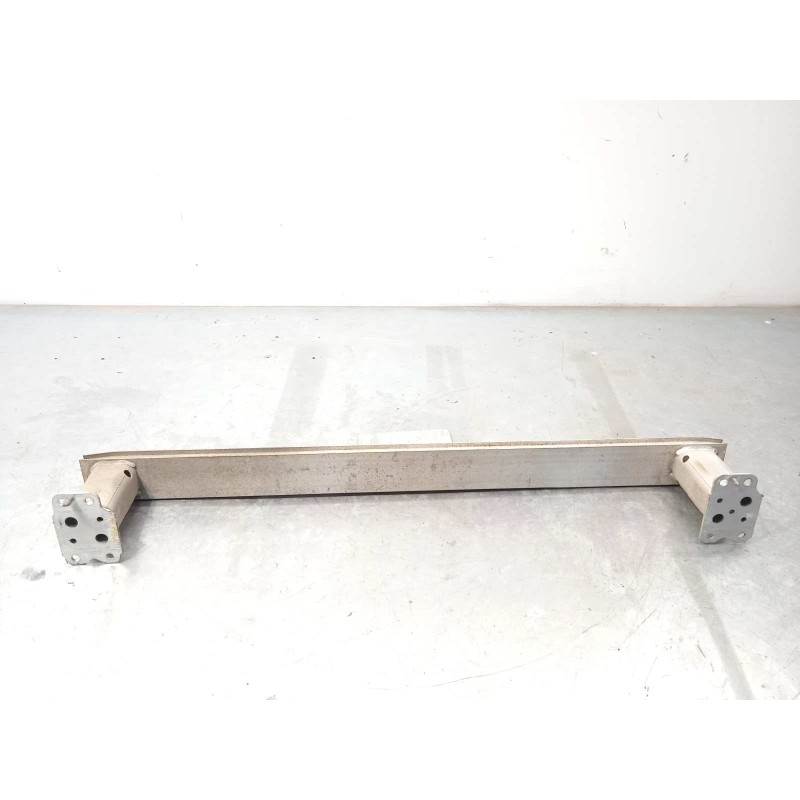 Recambio de refuerzo paragolpes trasero para peugeot 508 allure hybrid4 referencia OEM IAM 9686539380  