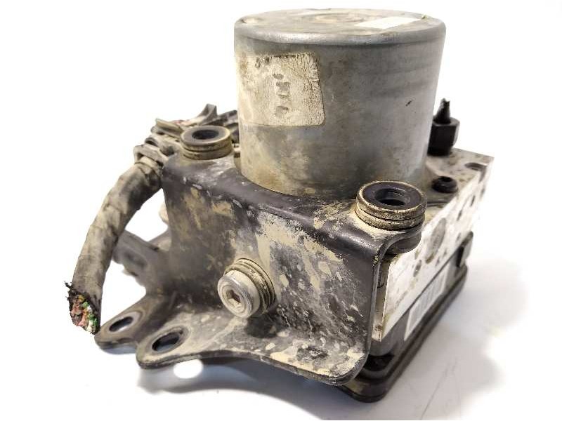 Recambio de abs para hyundai tucson tecno 4wd referencia OEM IAM 58920D7101 BE6003R101 80BH6013R101