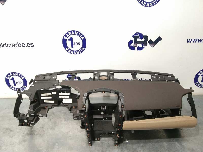 Recambio de salpicadero para cadillac srx v6 elegance referencia OEM IAM 22821092  22761704