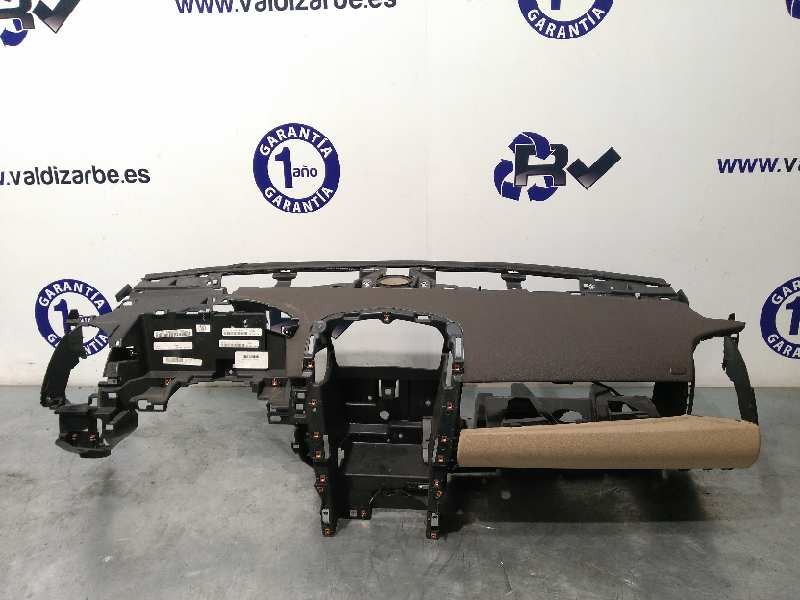 Recambio de salpicadero para cadillac srx v6 elegance referencia OEM IAM 22821092  22761704