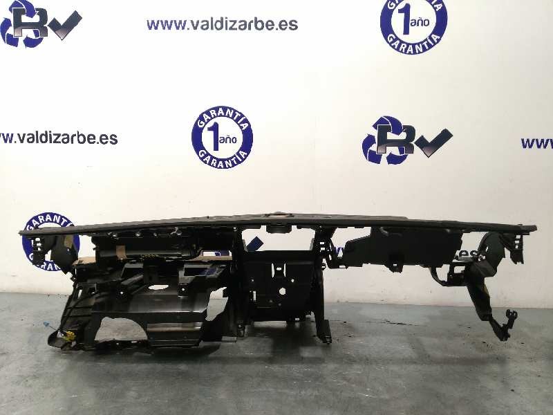 Recambio de salpicadero para cadillac srx v6 elegance referencia OEM IAM 22821092  22761704
