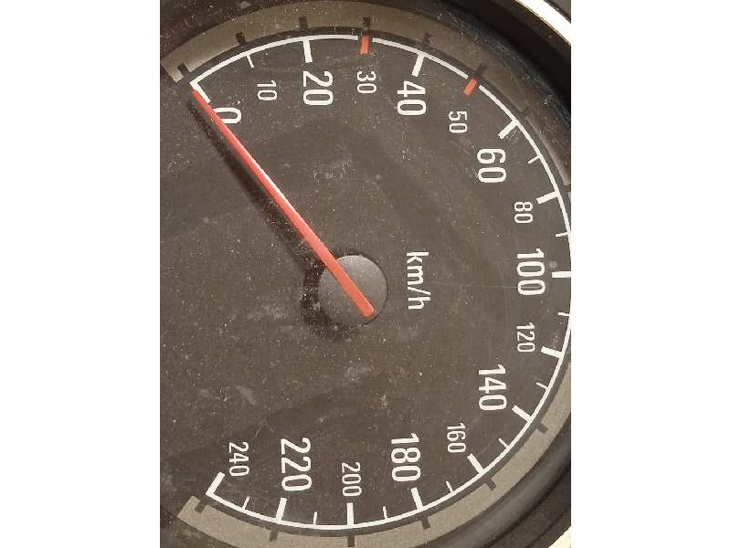 Recambio de cuadro instrumentos para opel zafira b 1.9 cdti referencia OEM IAM 13216684  