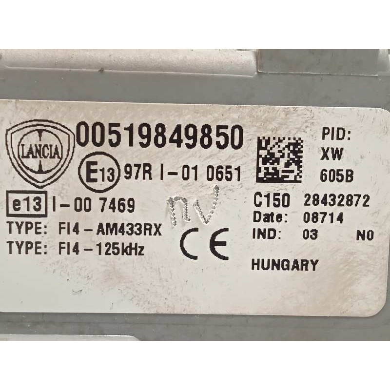 Recambio de caja reles / fusibles para lancia ypsilon (402) 1.3 jtd 16v referencia OEM IAM 519849850  