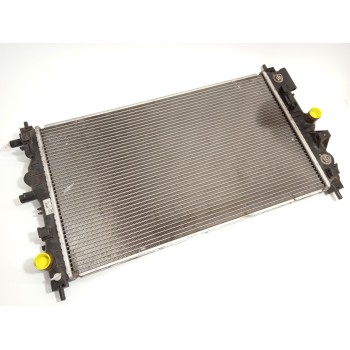 Recambio de radiador agua para chevrolet orlando lt referencia OEM IAM 13267666  